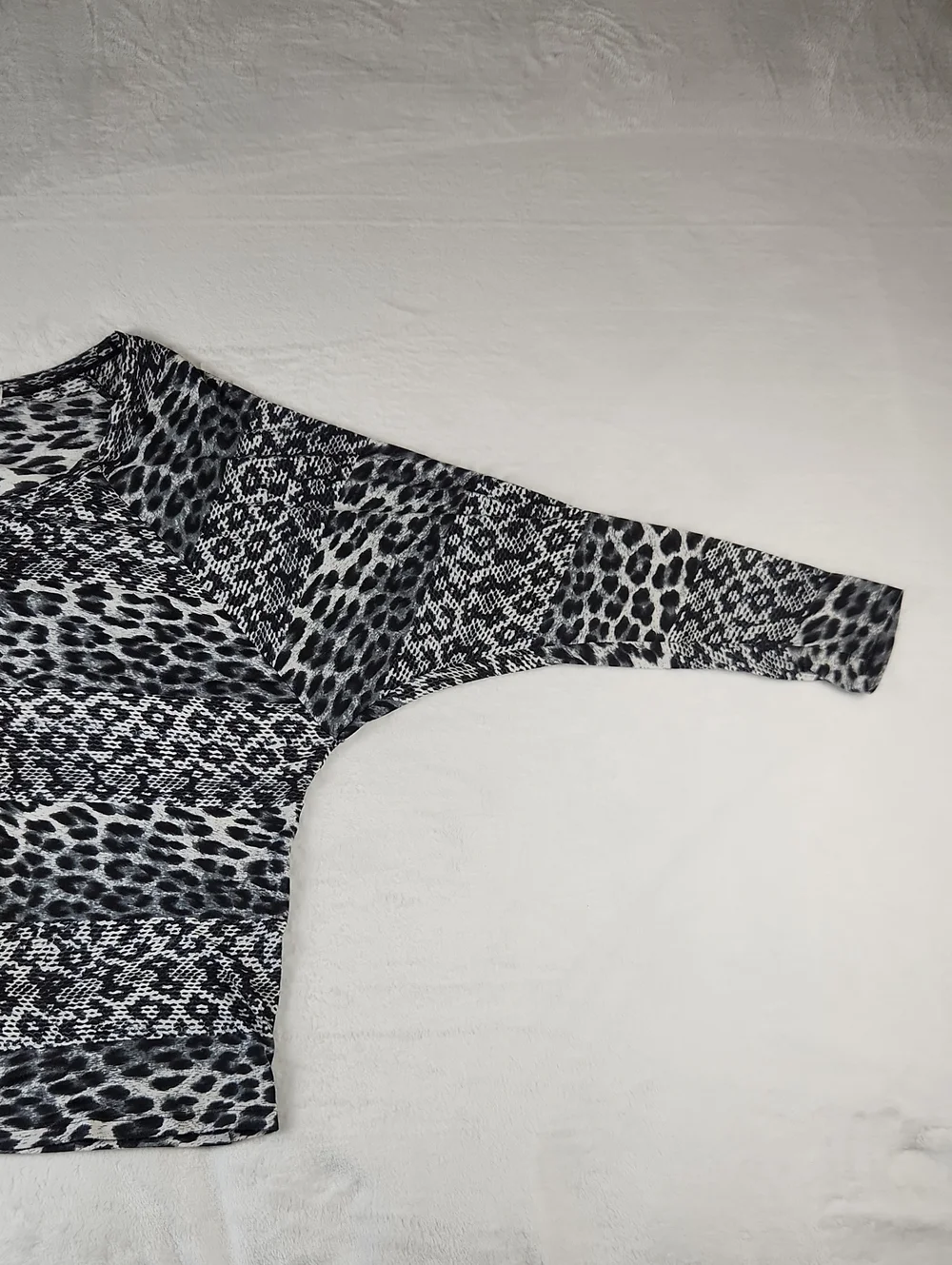 MICHAEL Michael Kors Black & White Mixed Animal & Snake Print Long Sleeve Top XL
